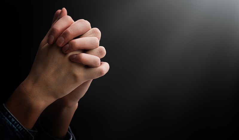 Молитва матері за збереження сім’ї сина