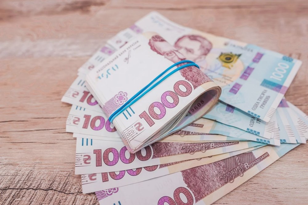 Гроші до зарплати онлайн – як швидко перекрити фінансовий розрив без зайвого стресу